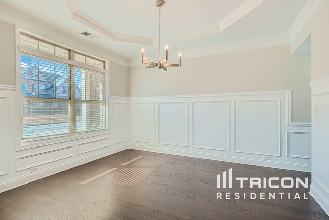 Building Photo - 3768 Lake Haven Way