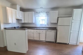 Building Photo - 22974 Seaspray Pl