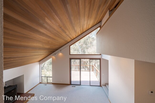Building Photo - 4 br, 2.5 bath House - 4294 Sierra Vista
