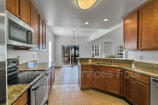 Building Photo - 234 Moyock Landing Dr