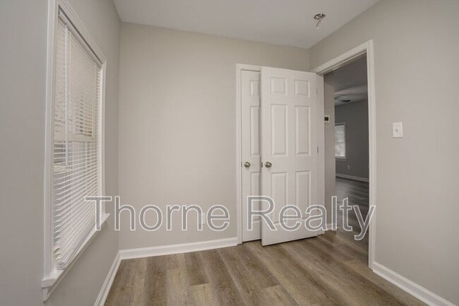 Building Photo - 336 Coleman Ave