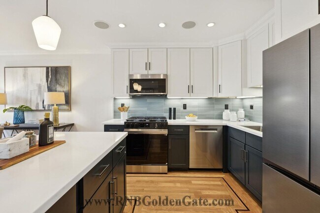 Building Photo - Gorgeous 3 bedroom, 2 and a half bathroom condo in Bernal Park for rent!