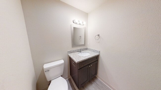 Building Photo - 1510-1512 151ST ST Ct S