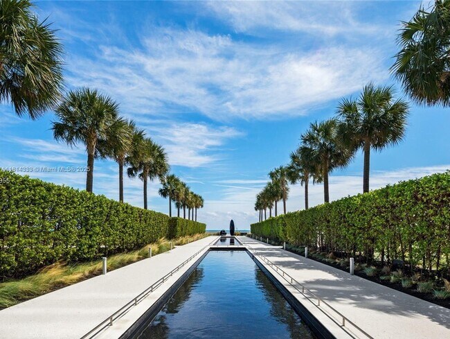 Building Photo - 350 Ocean Dr
