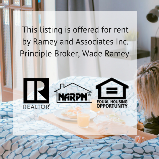 Building Photo - Updated 3 bedroom 1 bath in Shively! Excel...