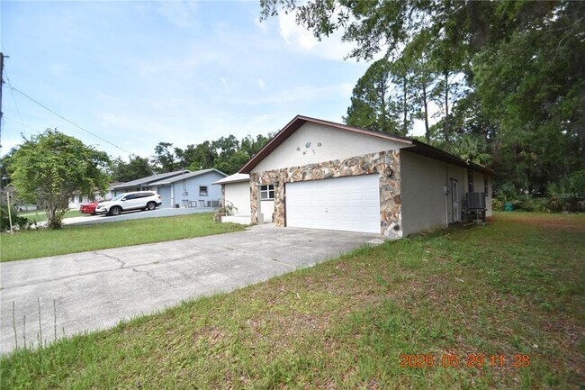 Building Photo - 4060 N Little Hawk Point