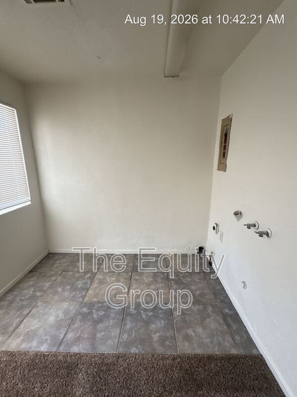 Building Photo - 2245 W Harvard Ave