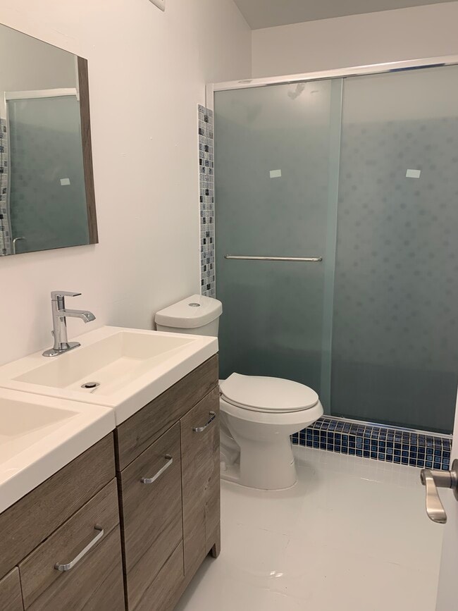 Building Photo - 10345 SW 209th Ln