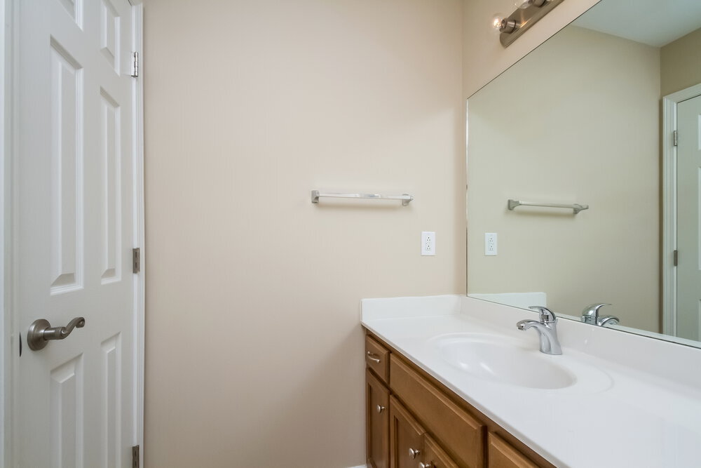 Building Photo - 1014 Persimmon Dr