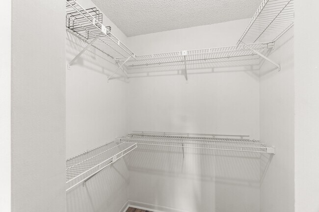 Building Photo - 5074 Privet Pl