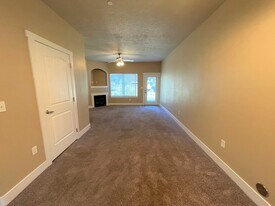 Building Photo - 16650 N Profit Cir