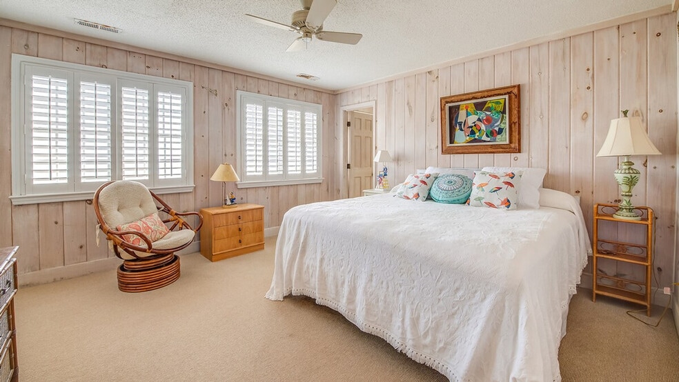 Building Photo - 1383 Debordieu Blvd