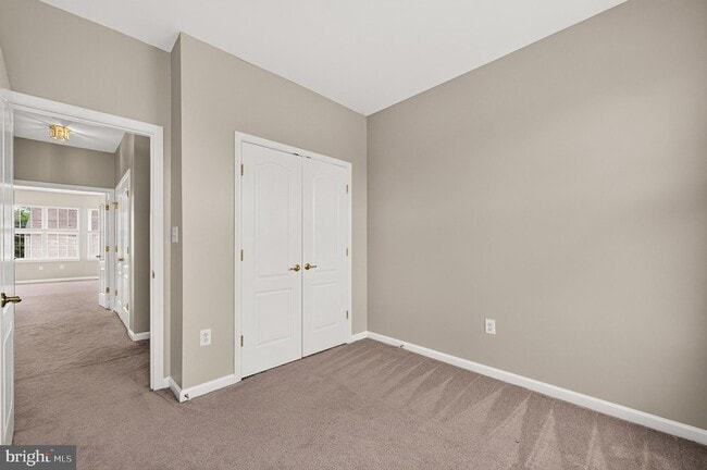 Building Photo - 6805 Oregano Ln