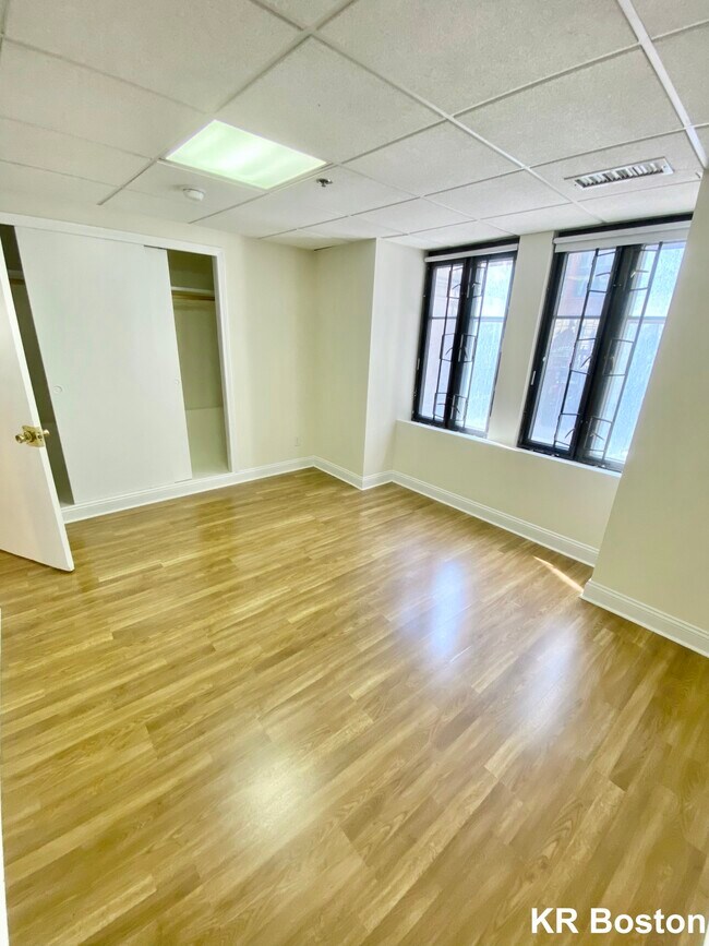 Building Photo - 21 Tremont St