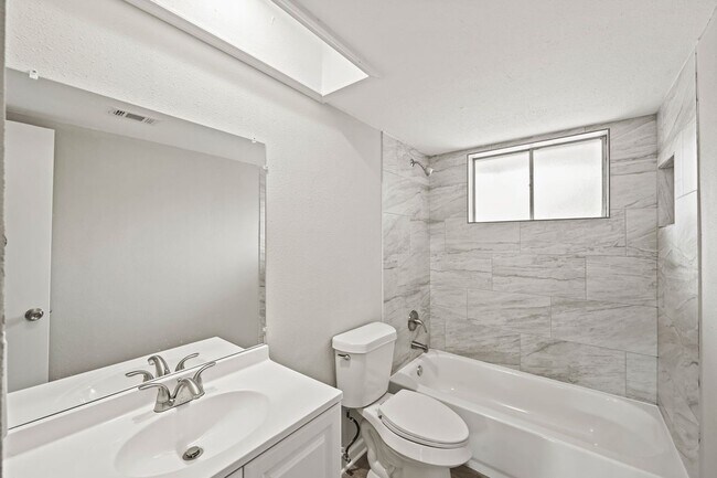 Building Photo - 11026 Spottswood Dr