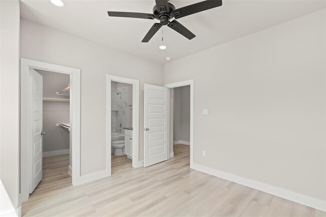 Building Photo - 3109 Shelby Cir
