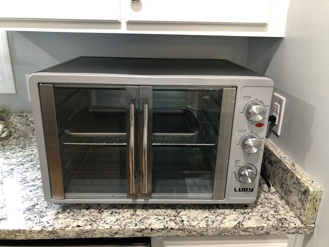 Building Photo - 92 24th St NW