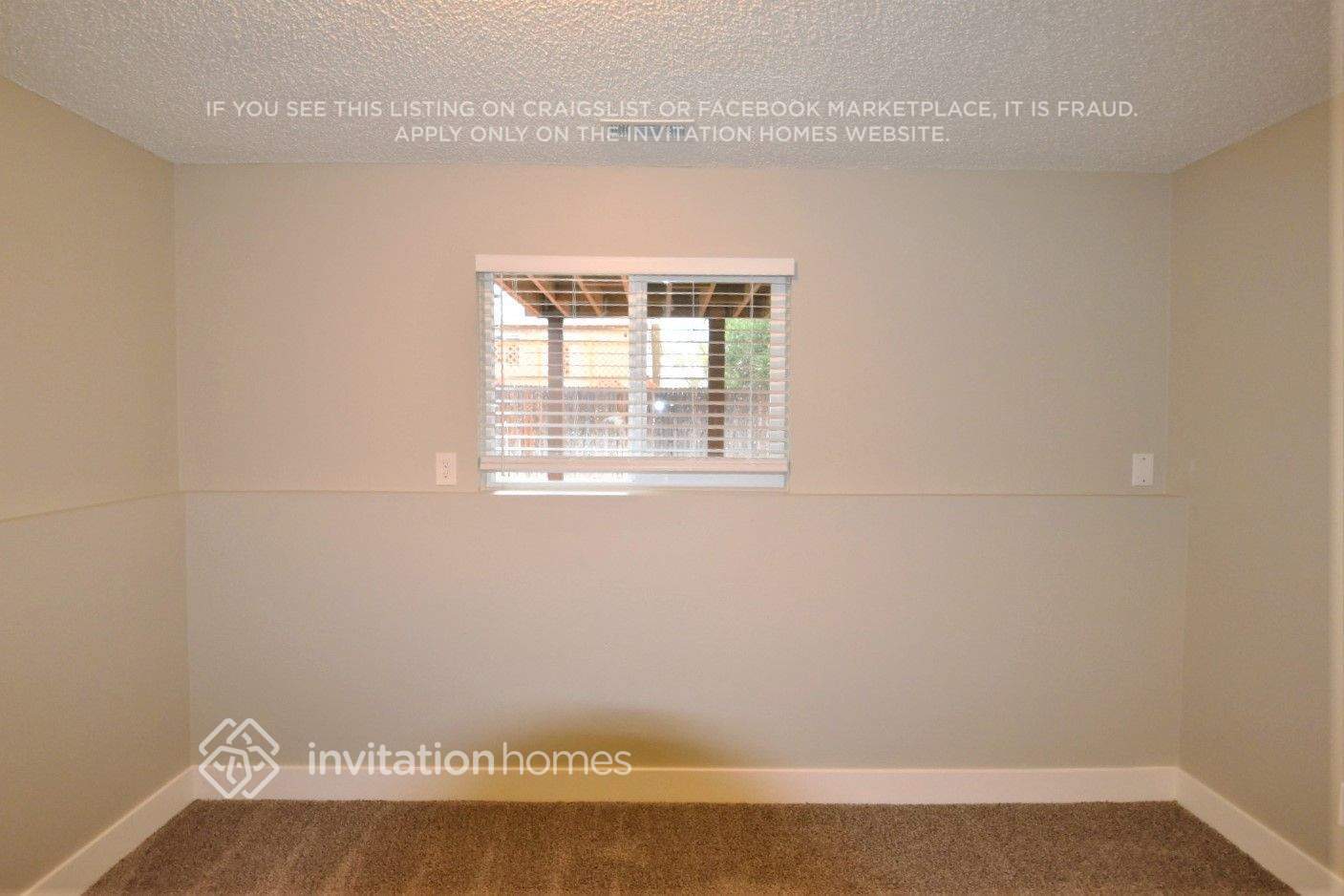 Building Photo - 4750 Hennings Dr