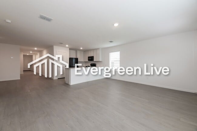 Building Photo - 2041 Welsh Ln