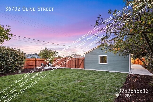 Building Photo - 36702 Olive St