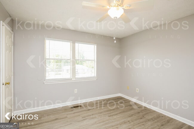 Building Photo - 105 Fawn Dr