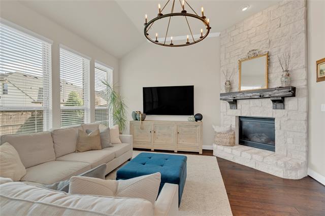 Building Photo - 2852 Exeter Dr