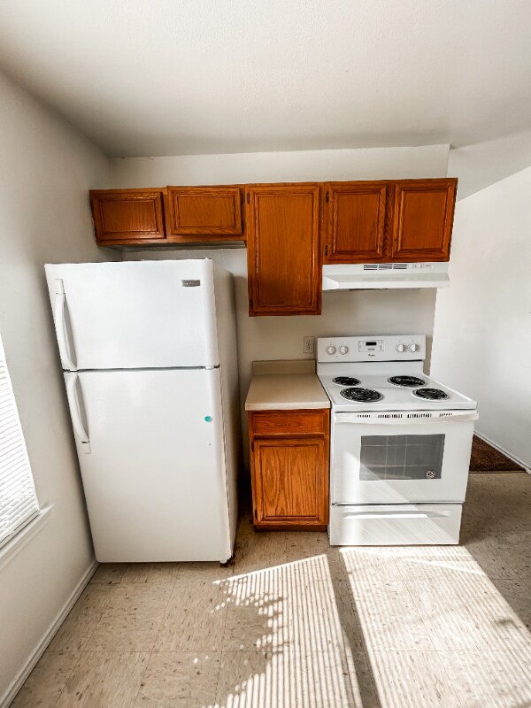 Building Photo - 1604 Windward Dr