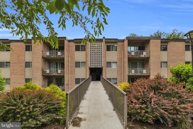 Building Photo - 5107 Crossfield Ct
