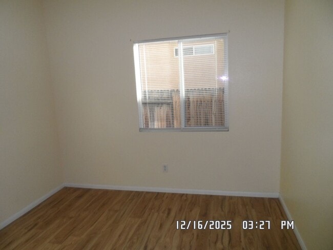 Building Photo - 4 Bedrooms, 2 Bathrooms, 3 Car Garage, 1899 sq. ft., Large Fenced, Front Yard Lawn, Near Schools ...