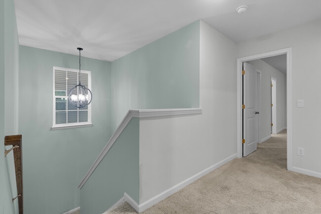 Building Photo - 1011 Yellowwood Aly