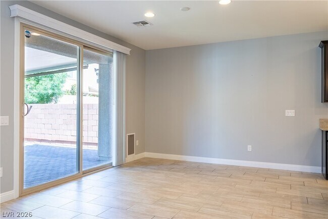 Building Photo - 11045 Elk Sands Rd