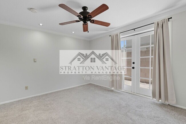 Building Photo - 4114 E Calle Redonda