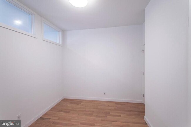 Building Photo - 507 S 8th St