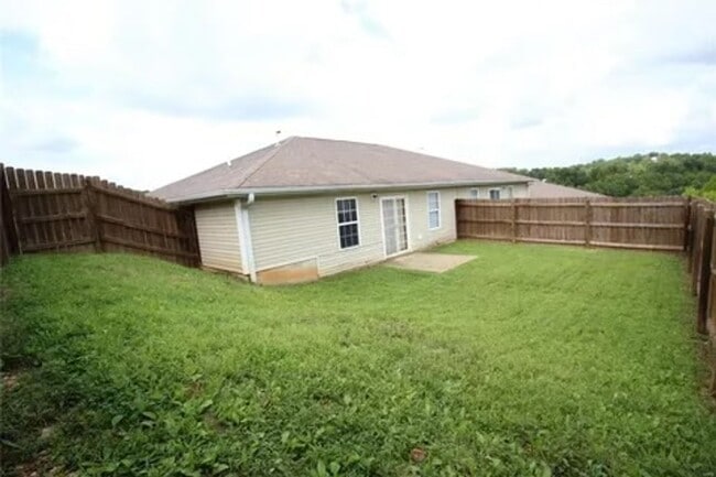 Building Photo - 6267-MF1-E1
