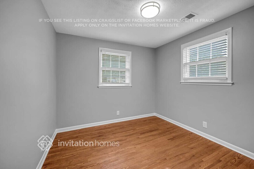 Building Photo - 4806 Jeffery Dr