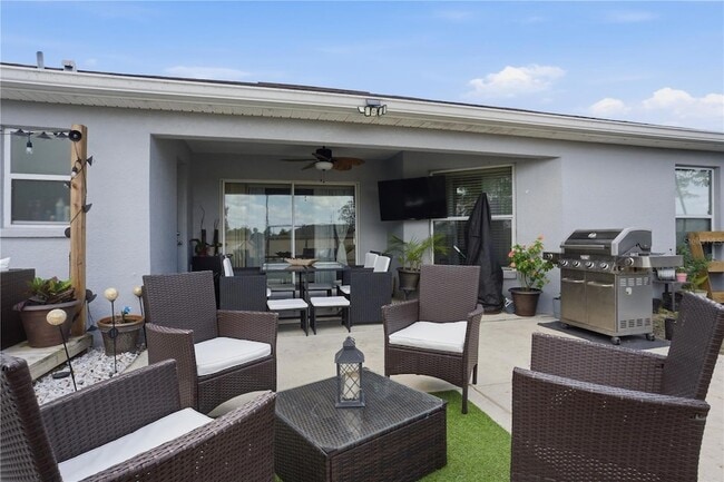 Building Photo - 4937 SW 98th Pl