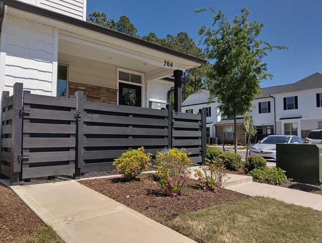 Building Photo - Spacious 2bd/2ba in The Villages at Bartle...