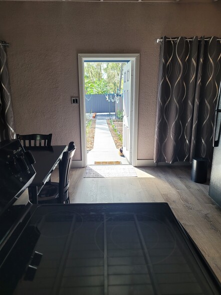 Building Photo - 5321 NE 29th St