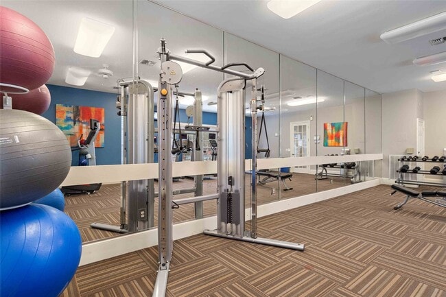 Building Photo - 2400 Spring Rain Dr