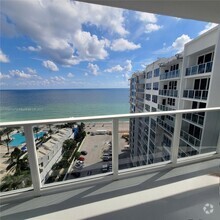 Building Photo - 3505 S Ocean Dr