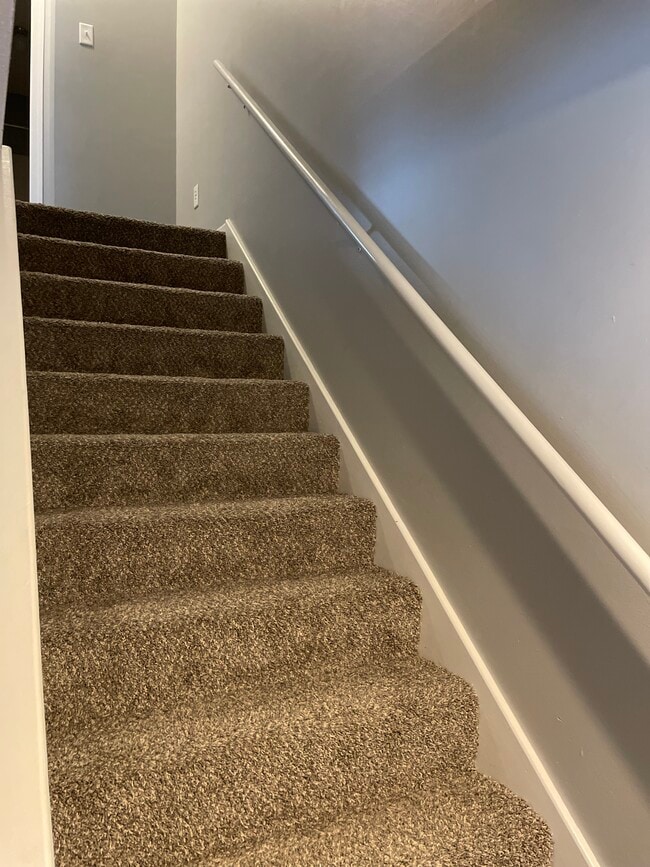 Building Photo - 2113 SW Brandywine Ln