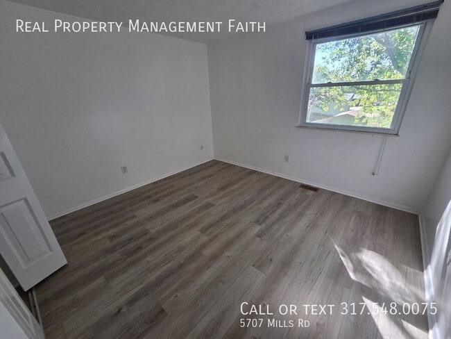 Building Photo - 5707 W Mills Rd