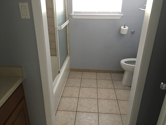 Building Photo - 4110 First View Dr