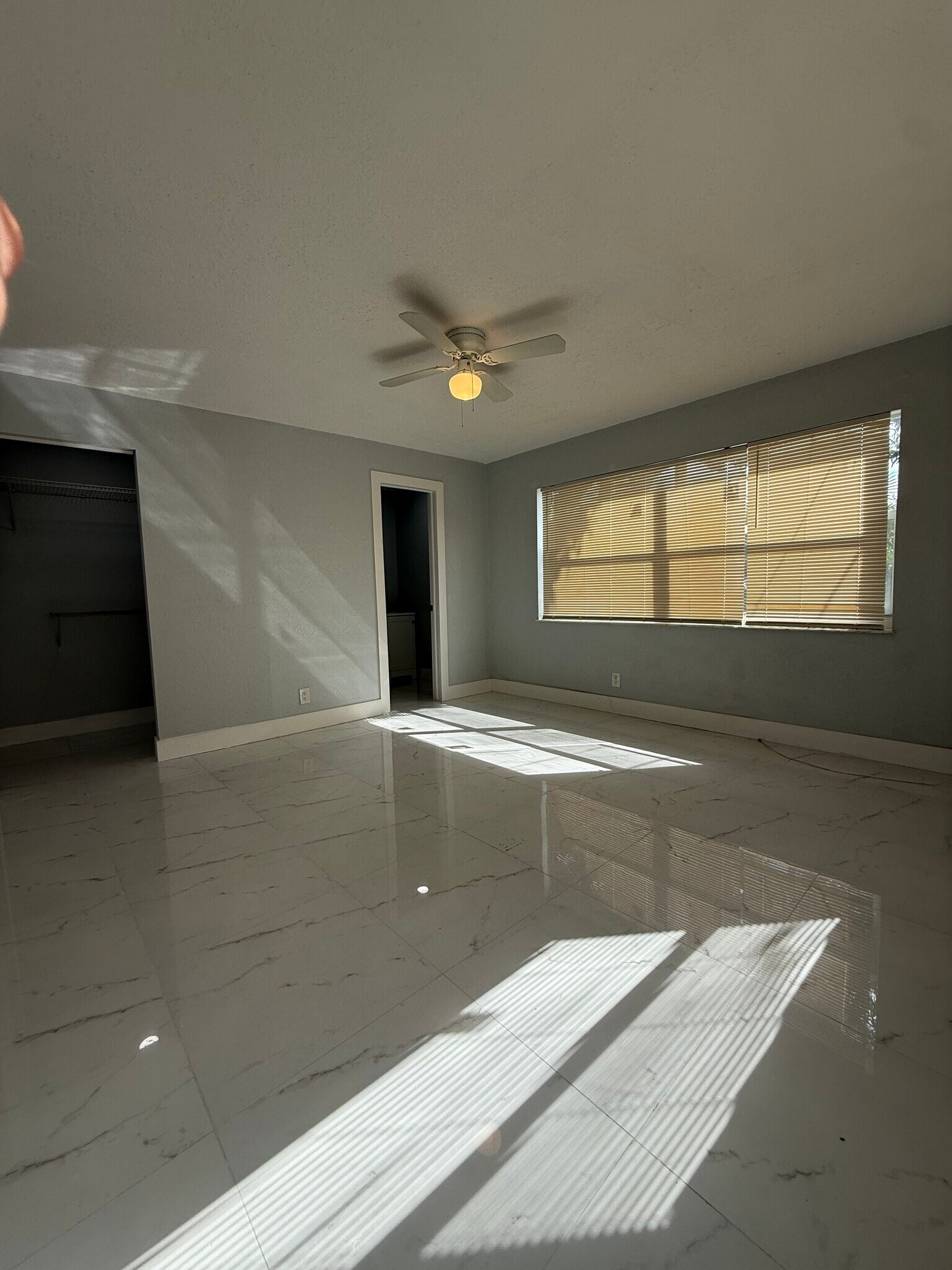 Master Bedroom - 614 N E St