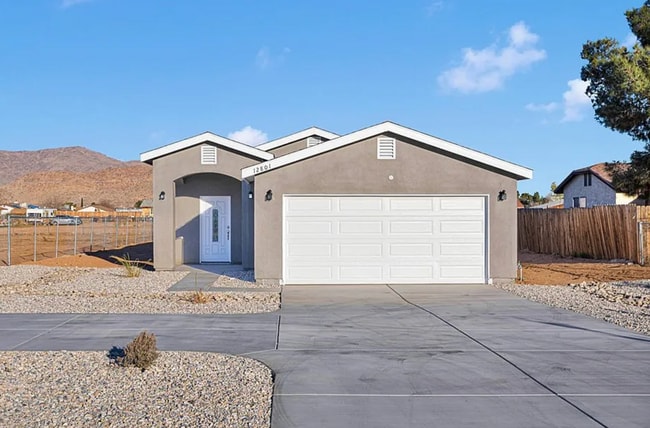 Building Photo - 3 BEDROOM - NEW CONSTRUCTION
