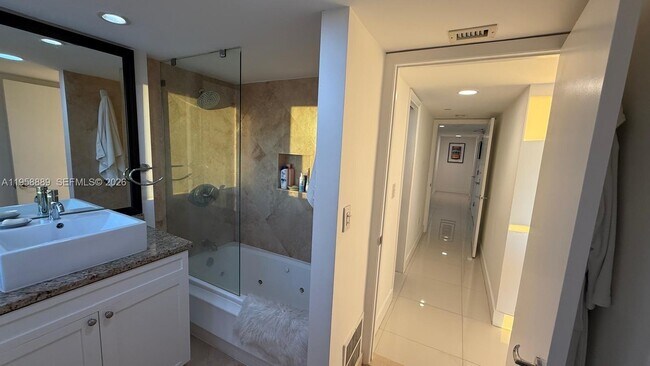 Building Photo - 5900 Collins Ave