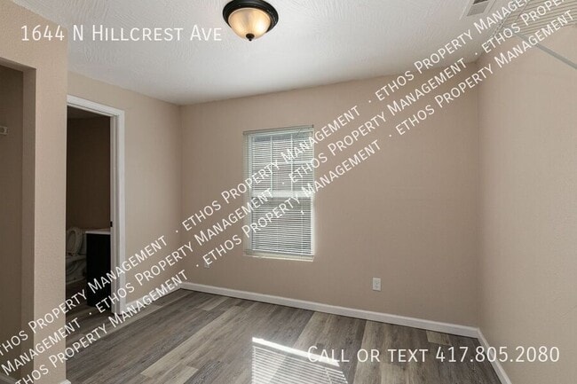Building Photo - 1644 N Hillcrest Ave