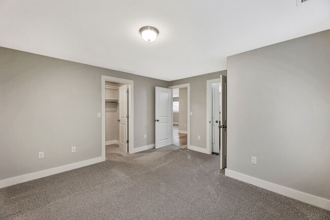 Building Photo - 2204 Quivira Cir