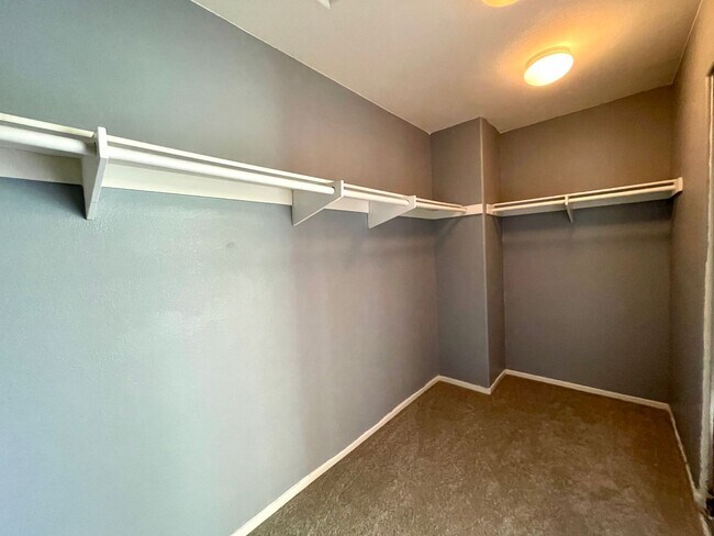 Building Photo - 4907 Wheelhouse Dr