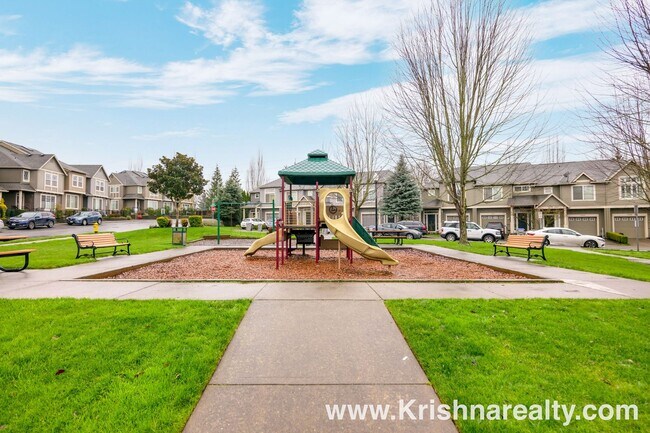 Building Photo - Lovely Home In A Excellent Location! 2 Bedrm 2.5 Bath in Arbor Reserve **PET FRIENDLY! & INTERNET...